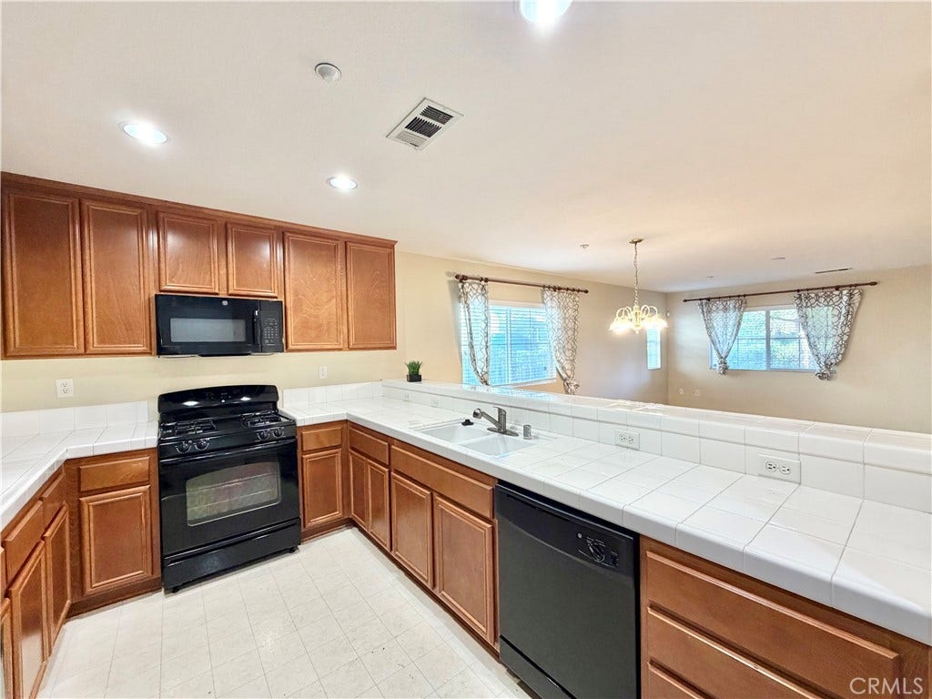 15681 Lasselle Street, #68, Moreno Valley, CA 92551 15681 Lasselle Street, #68, Moreno Valley, CA 92551