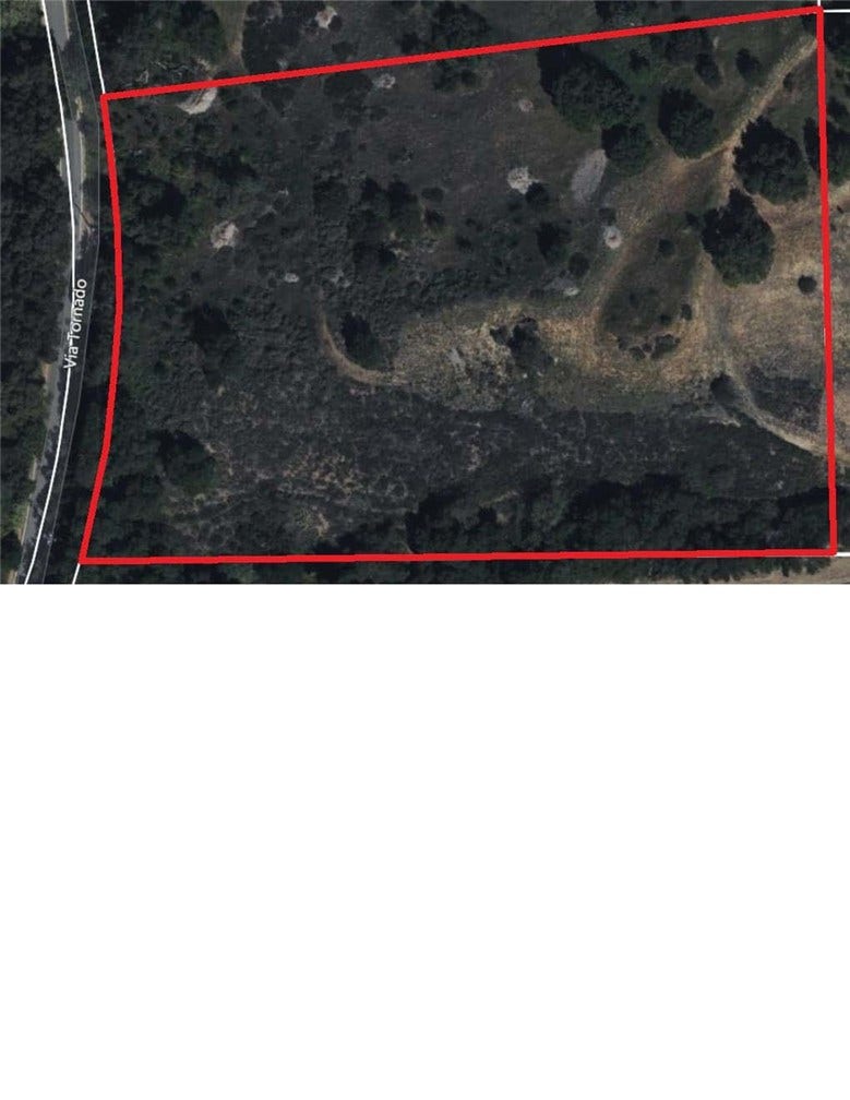 8 Via Tornado, Temecula, CA 92590 8 Via Tornado, Temecula, CA 92590