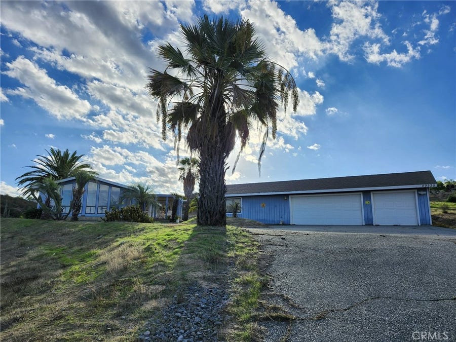 Property photo for 40335 Calle Vecina, Temecula, CA