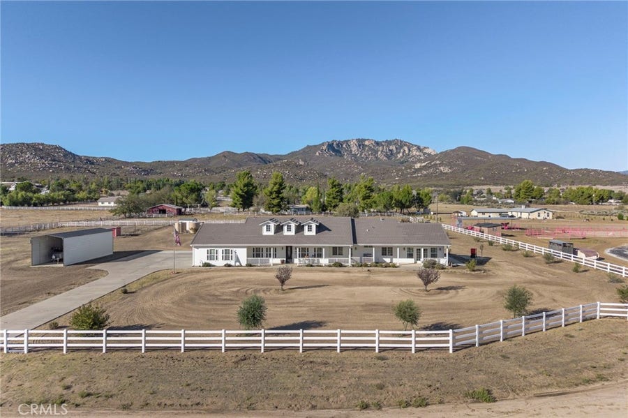 Property photo for 49702 Paiute Court, Aguanga, CA