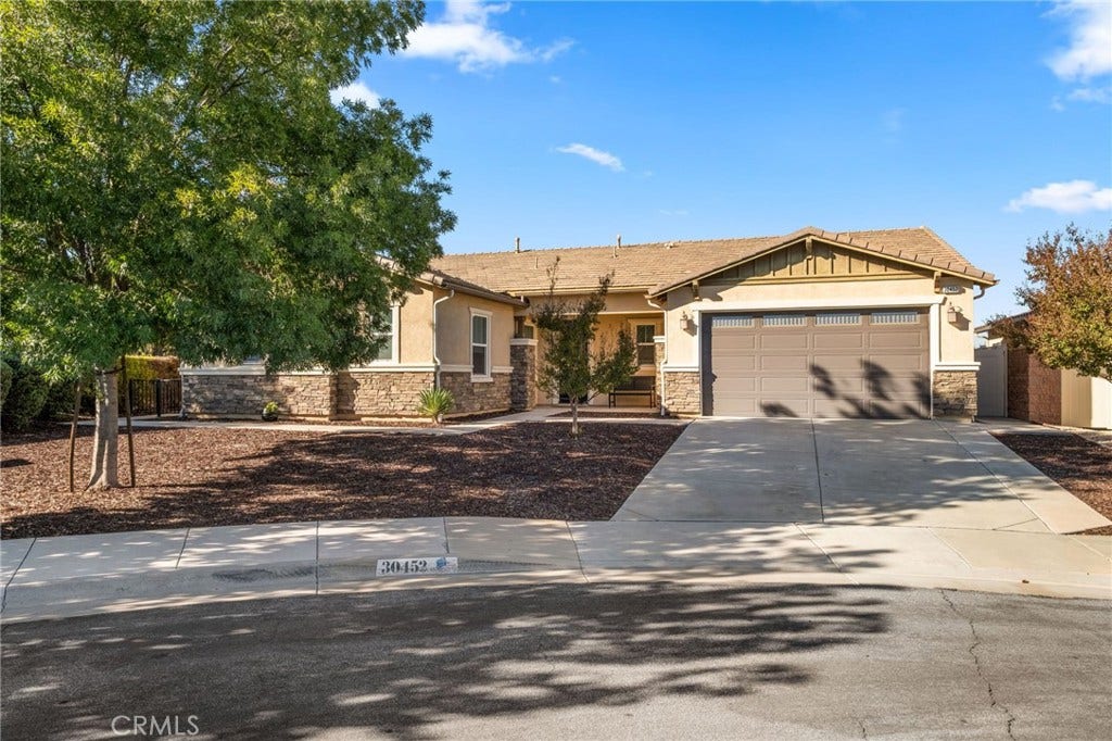 30452 Full Moon Court, Murrieta, CA 92563 30452 Full Moon Court, Murrieta, CA 92563