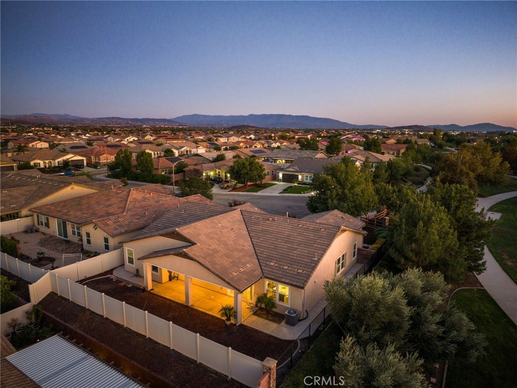 30452 Full Moon Court, Murrieta, CA 92563 30452 Full Moon Court, Murrieta, CA 92563