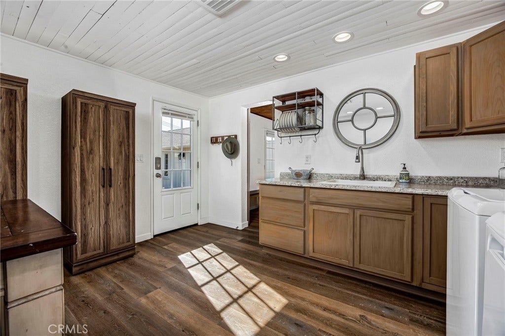 42800 Ca - Hwy 79, Aguanga, CA 92536 42800 Ca - Hwy 79, Aguanga, CA 92536