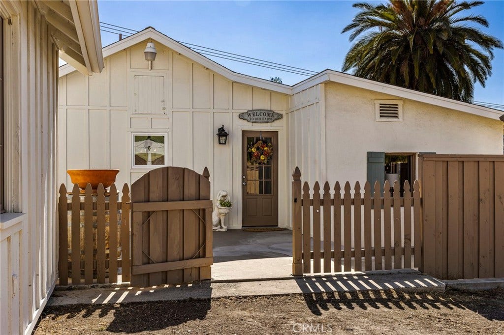 42800 Ca - Hwy 79, Aguanga, CA 92536 42800 Ca - Hwy 79, Aguanga, CA 92536