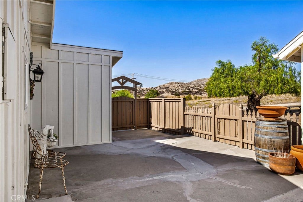 42800 Ca - Hwy 79, Aguanga, CA 92536 42800 Ca - Hwy 79, Aguanga, CA 92536