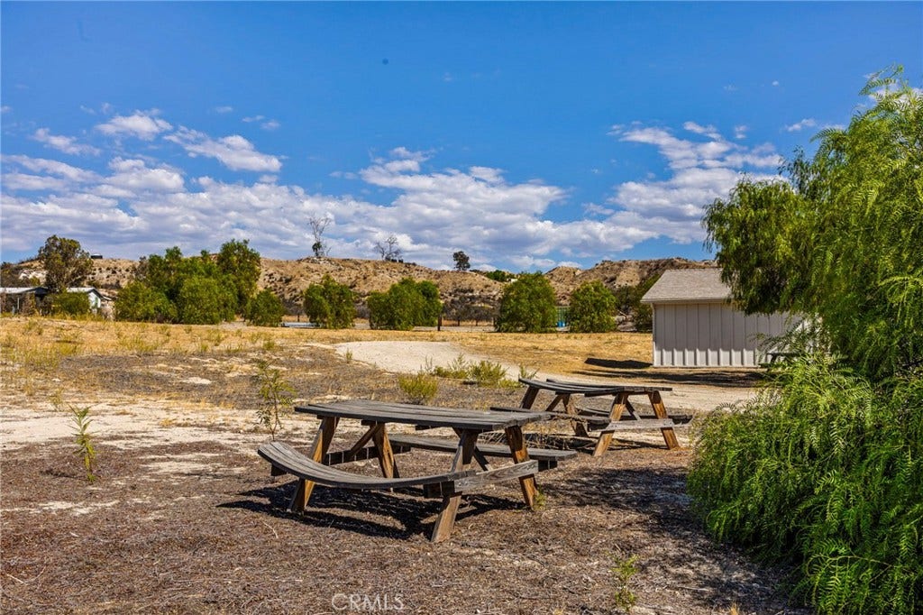 42800 Ca - Hwy 79, Aguanga, CA 92536 42800 Ca - Hwy 79, Aguanga, CA 92536