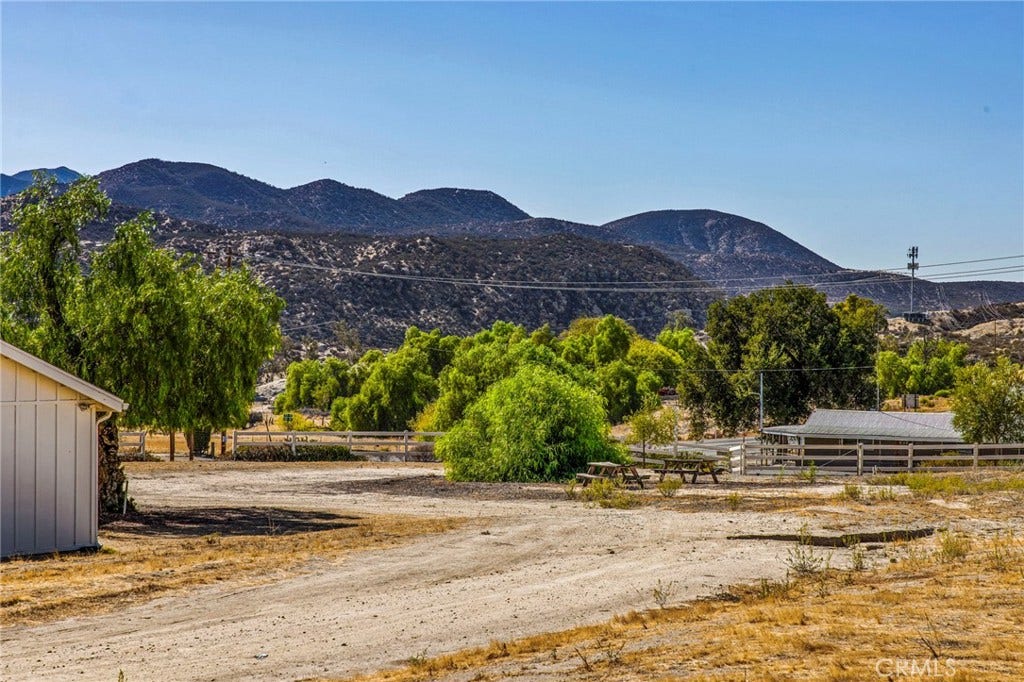 42800 Ca - Hwy 79, Aguanga, CA 92536 42800 Ca - Hwy 79, Aguanga, CA 92536