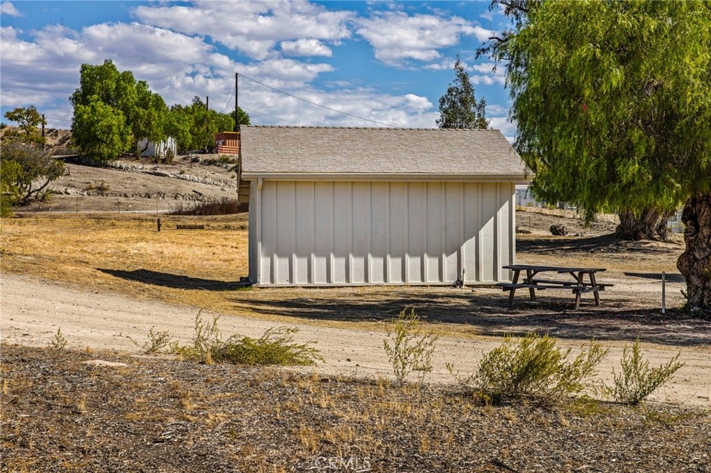 42800 Ca - Hwy 79, Aguanga, CA 92536 42800 Ca - Hwy 79, Aguanga, CA 92536