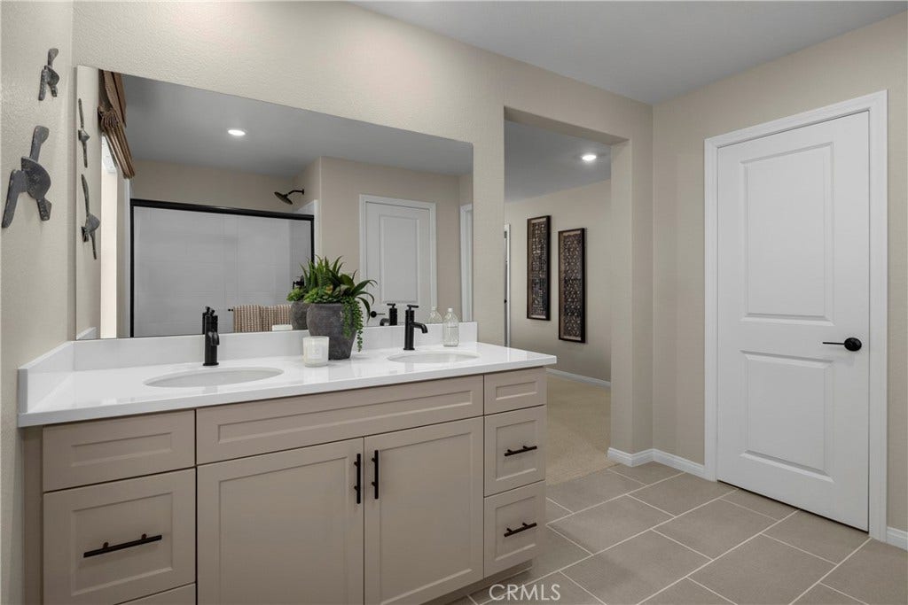14768 Shenandoah Lane, Fontana, CA 92337 14768 Shenandoah Lane, Fontana, CA 92337