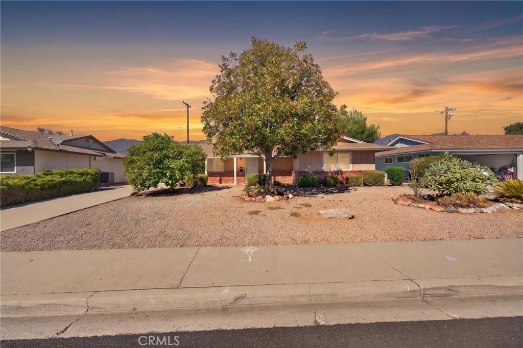 25890 Ridgemoor, Sun City, CA 92586 25890 Ridgemoor, Sun City, CA 92586
