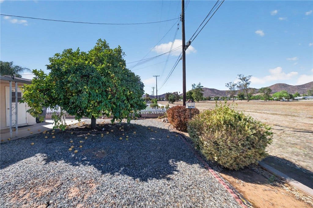 25890 Ridgemoor, Sun City, CA 92586 25890 Ridgemoor, Sun City, CA 92586