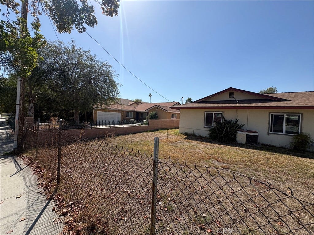 278 E Cherry, Monrovia, CA 91016 278 E Cherry, Monrovia, CA 91016
