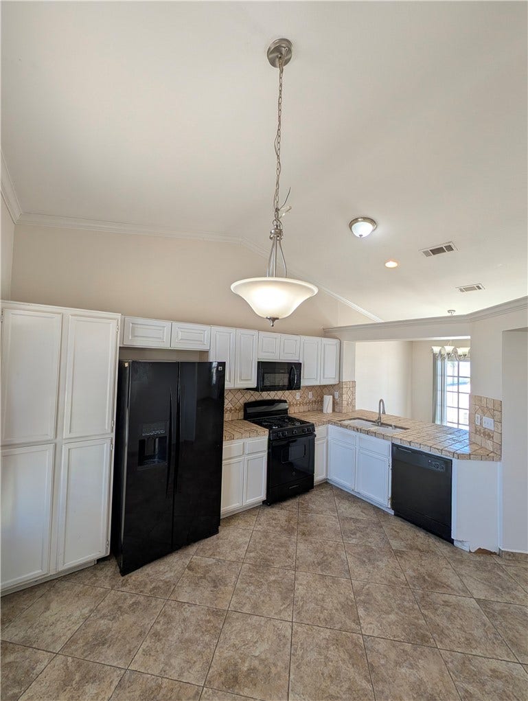 13053 Shubert, Moreno Valley, CA 92555 Refrigerator and Dishwasher