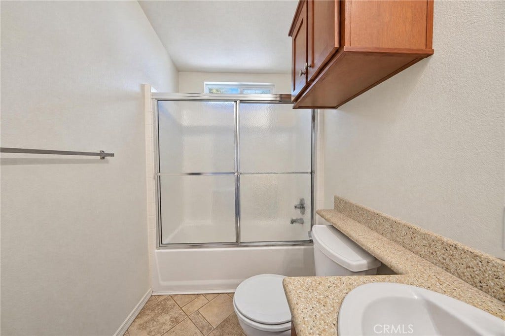 28880 Via Princesa, Murrieta, CA 92563 Guest Bathroom