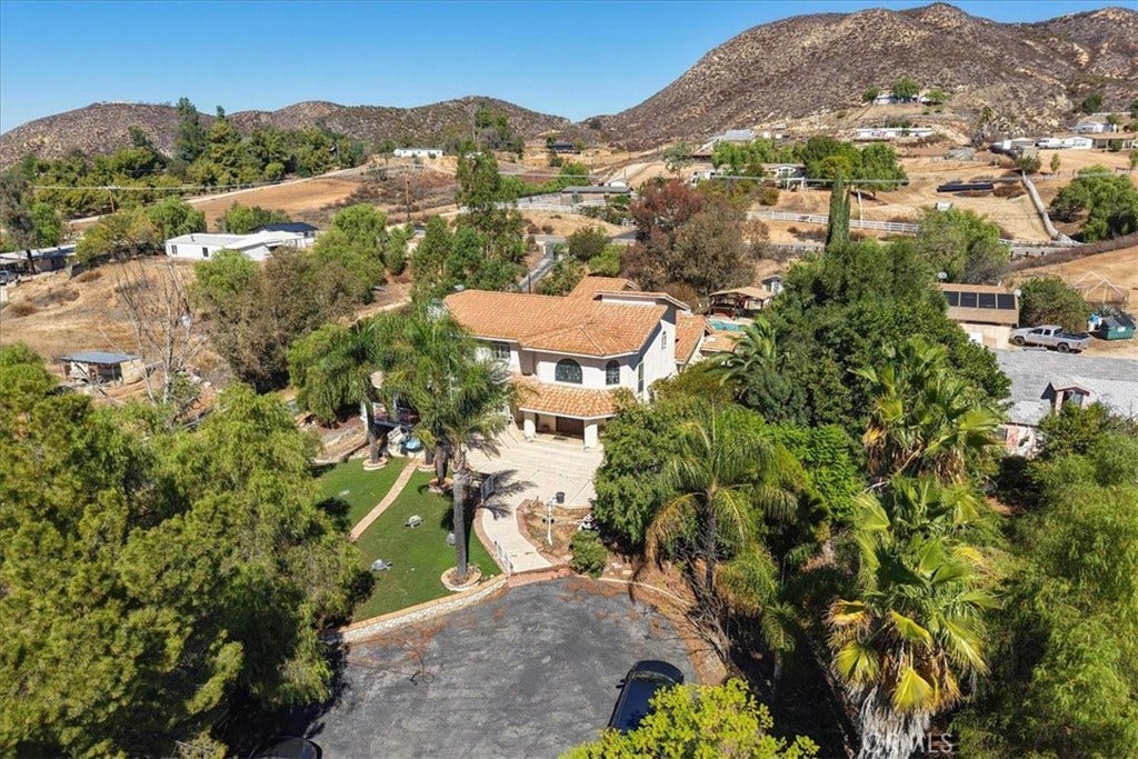 23585 Wildomar Trail, Wildomar, CA 92595 23585 Wildomar Trail, Wildomar, CA 92595