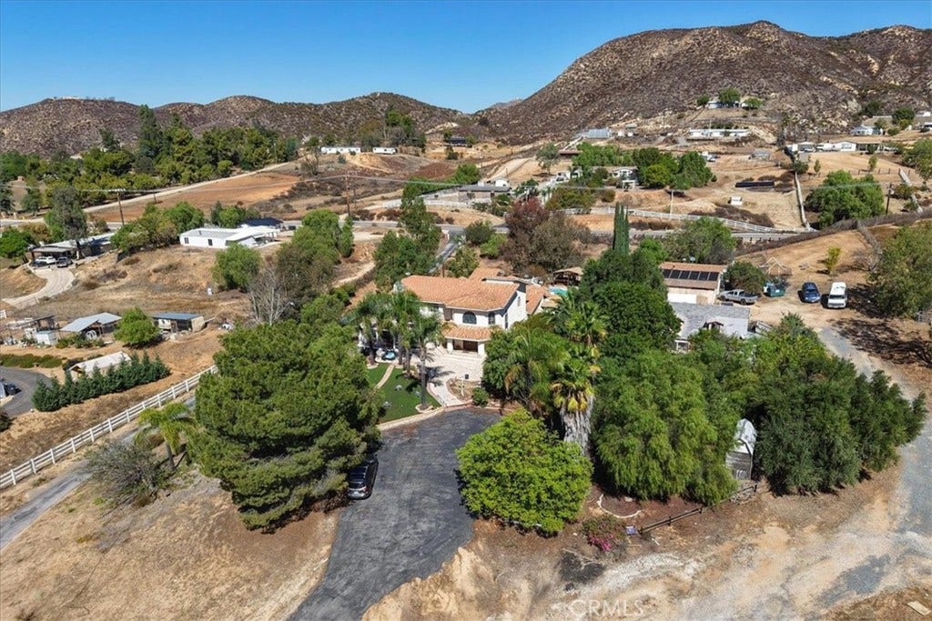 23585 Wildomar Trail, Wildomar, CA 92595 23585 Wildomar Trail, Wildomar, CA 92595