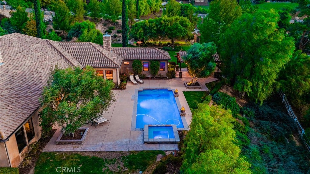 41945 Calle Contento, Temecula, CA 92592