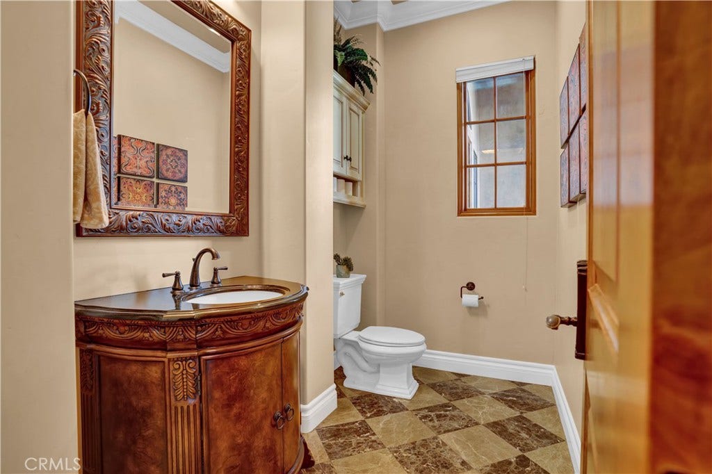 41945 Calle Contento, Temecula, CA 92592