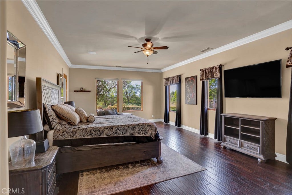 41945 Calle Contento, Temecula, CA 92592