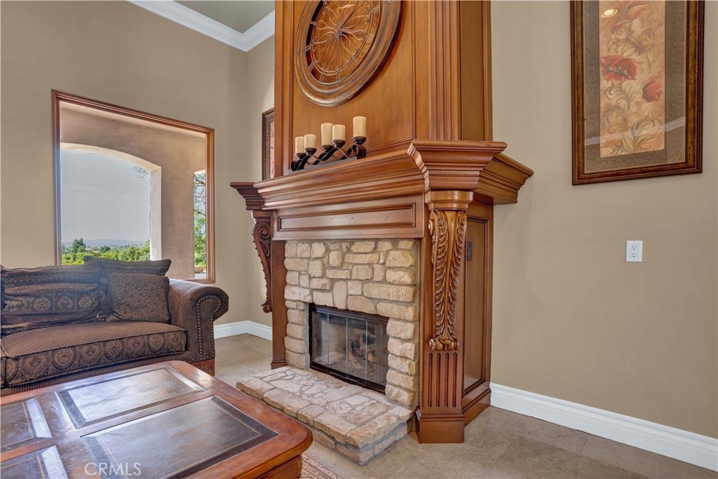 41945 Calle Contento, Temecula, CA 92592