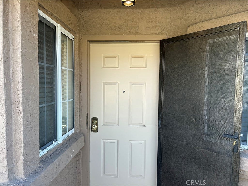28250 Bavaria Drive, Menifee, CA 92585 28250 Bavaria Drive, Menifee, CA 92585