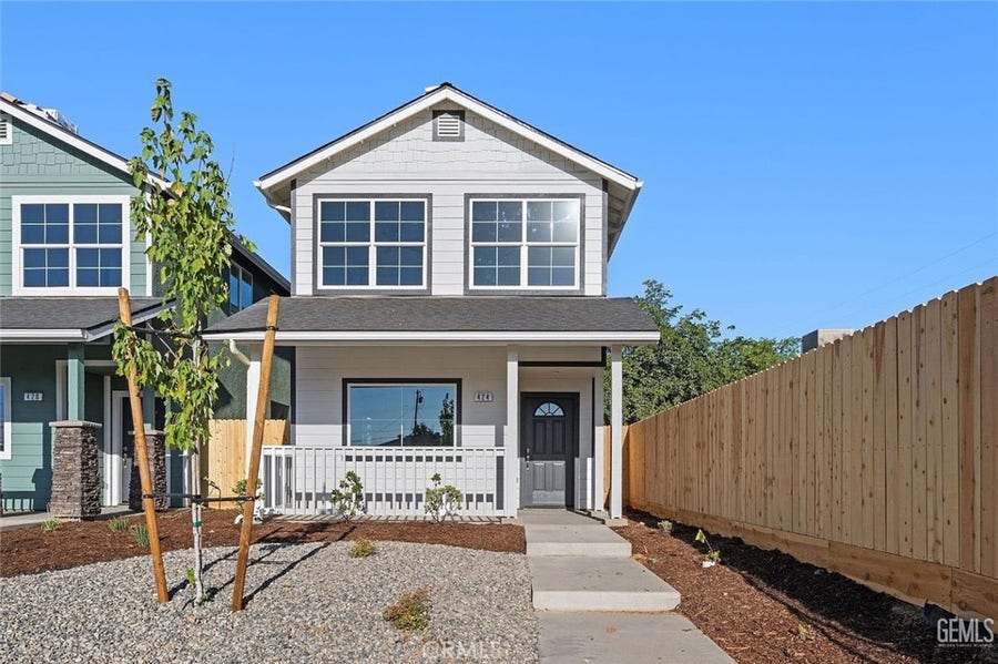 Property photo for 424 S Brown, Bakersfield, CA