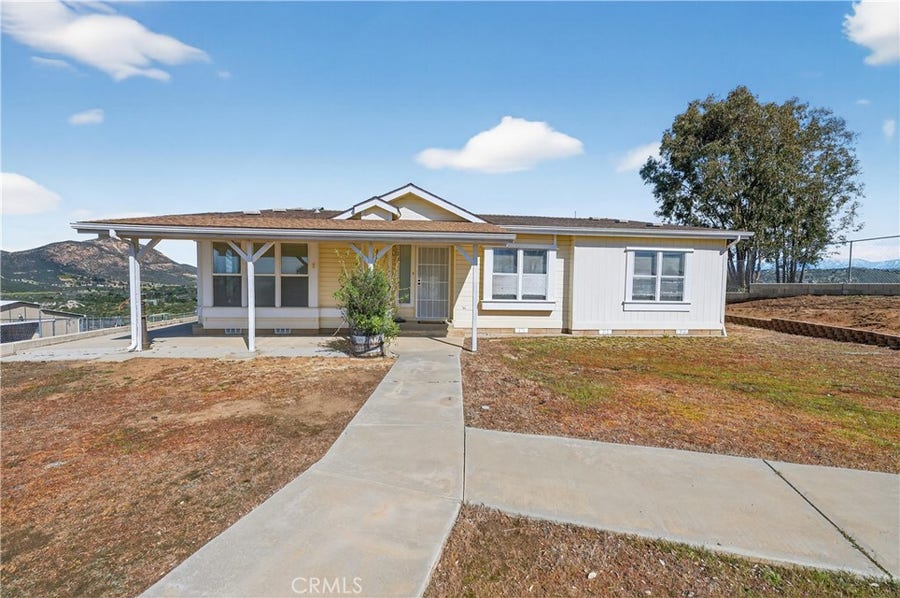 Property photo for 39210 Grassy Road, Temecula, CA