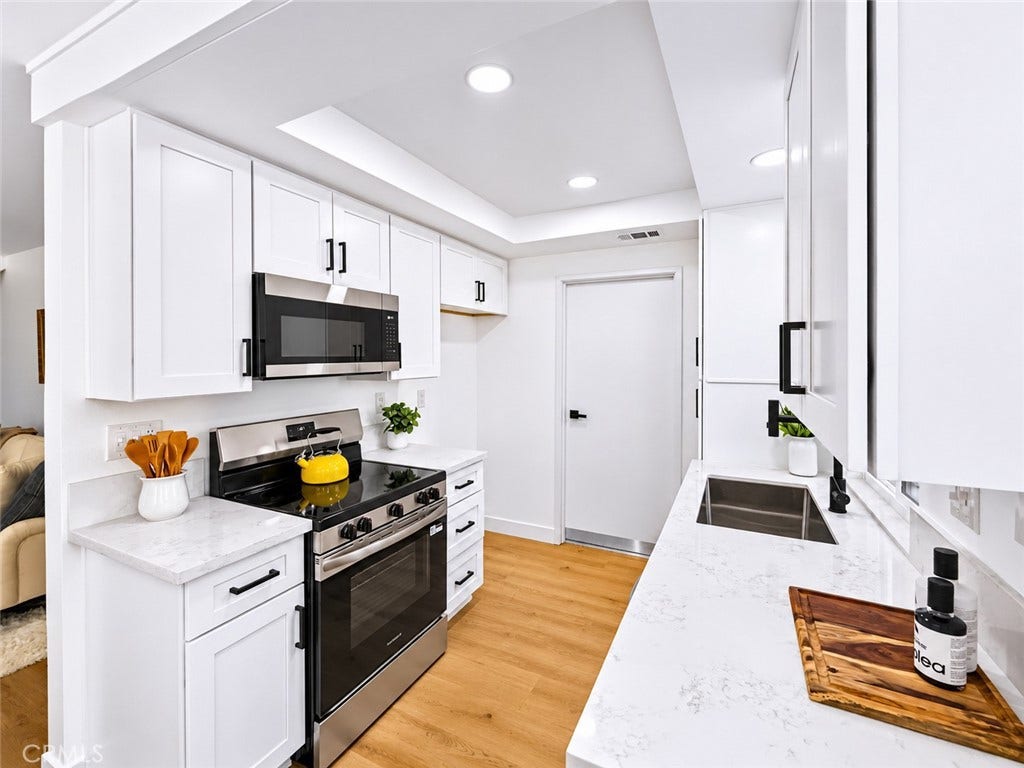 16907 Donwest, Tustin, CA 92780