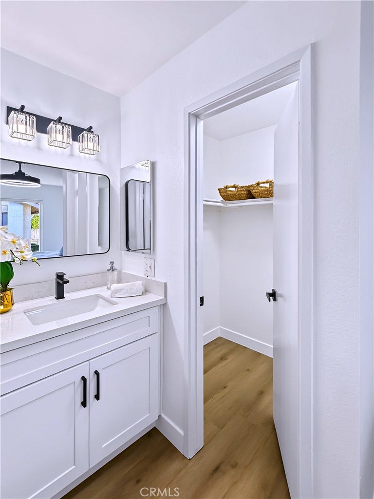 bedroom walk in closet