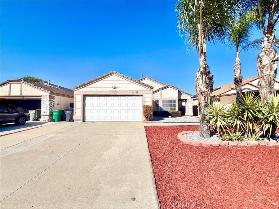 Property photo for 39752 Sunrose Drive, Murrieta, CA
