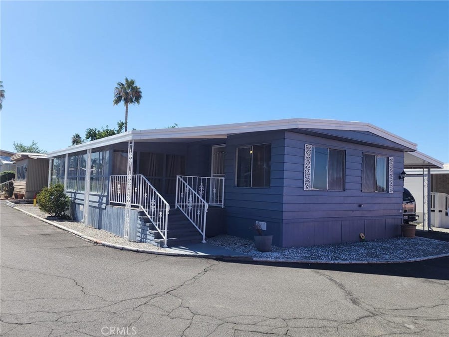 Property photo for 881 N Lake Street, #290, Hemet, CA