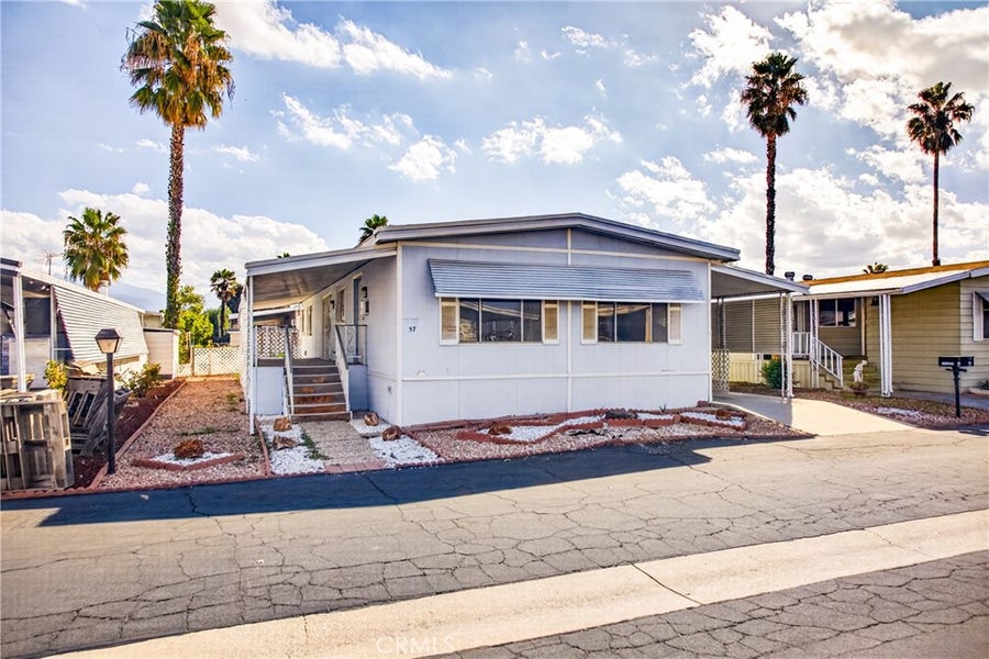 Property photo for 1525 W Oakland Avenue, #57, Hemet, CA