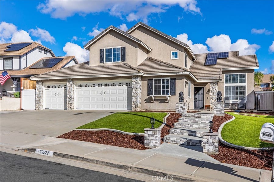 Property photo for 39922 Milkmaid Lane, Murrieta, CA