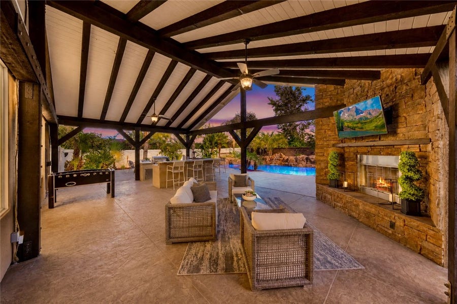Property photo for 40325 Odessa Drive, Temecula, CA
