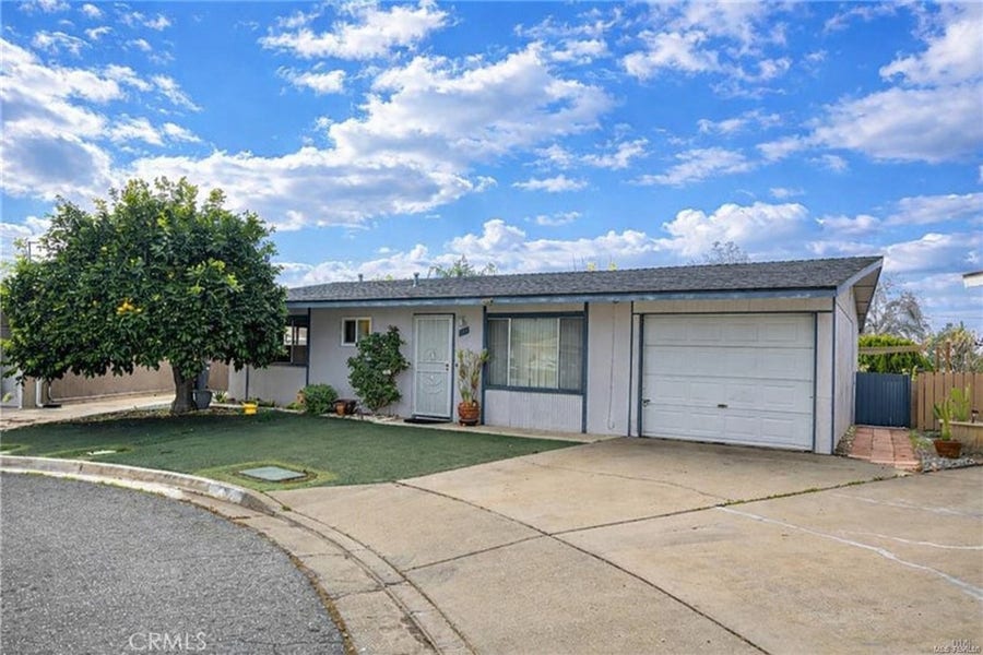 Property photo for 861 Majela, Hemet, CA
