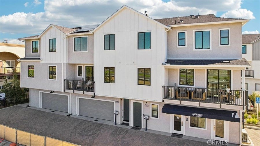 Property photo for 2345 Golden Blaze Glen, Escondido, CA