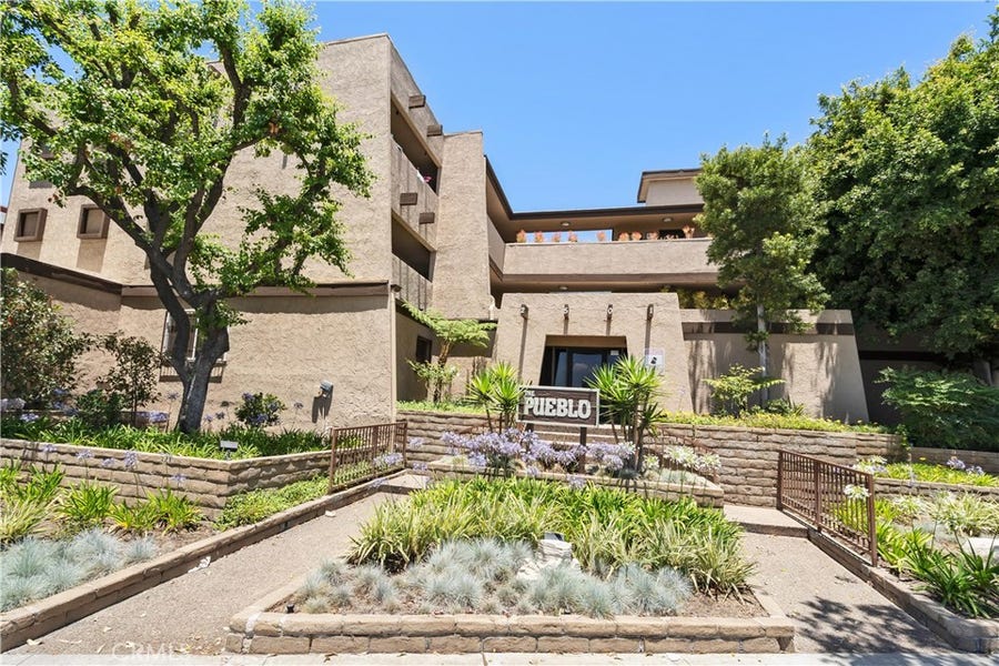 Property photo for 2501 W Redondo Beach Boulevard, #114, Gardena, CA