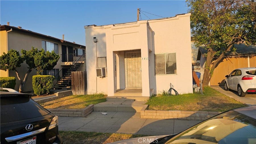 Property photo for 416 W Cleveland Avenue, Montebello, CA