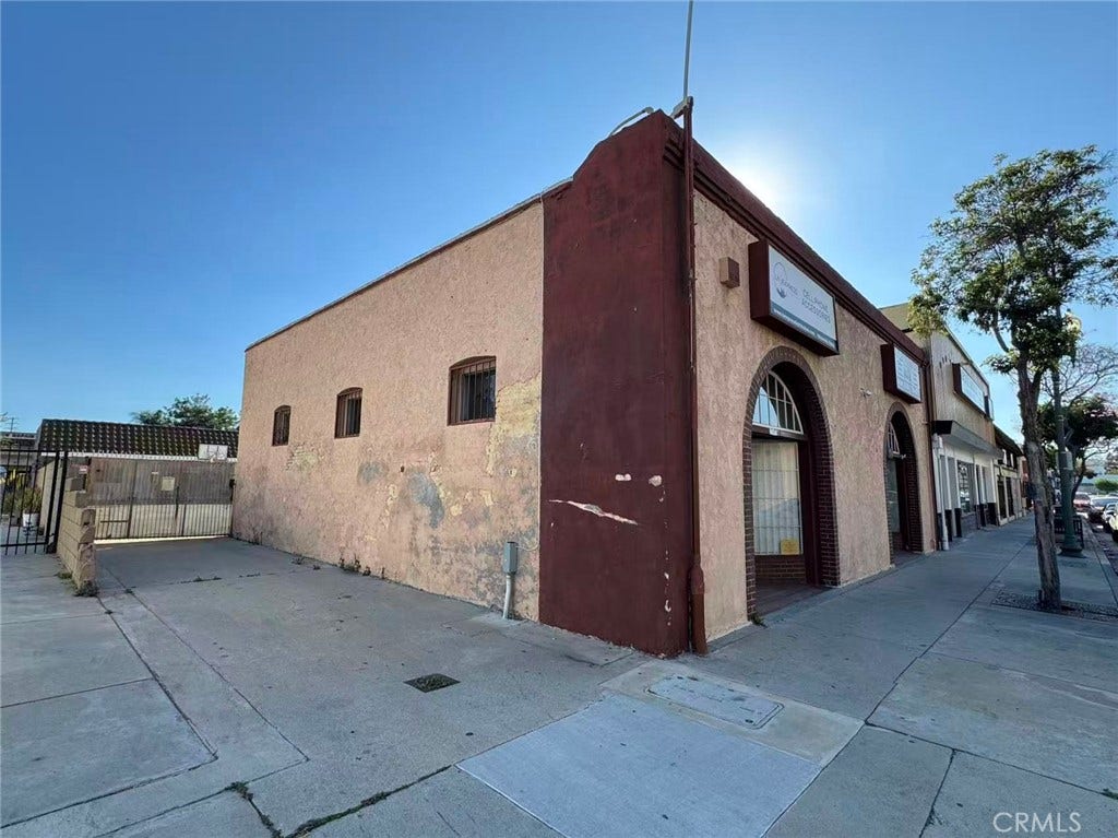 15858 main st, La Puente, CA 91744 15858 main st, La Puente, CA 91744