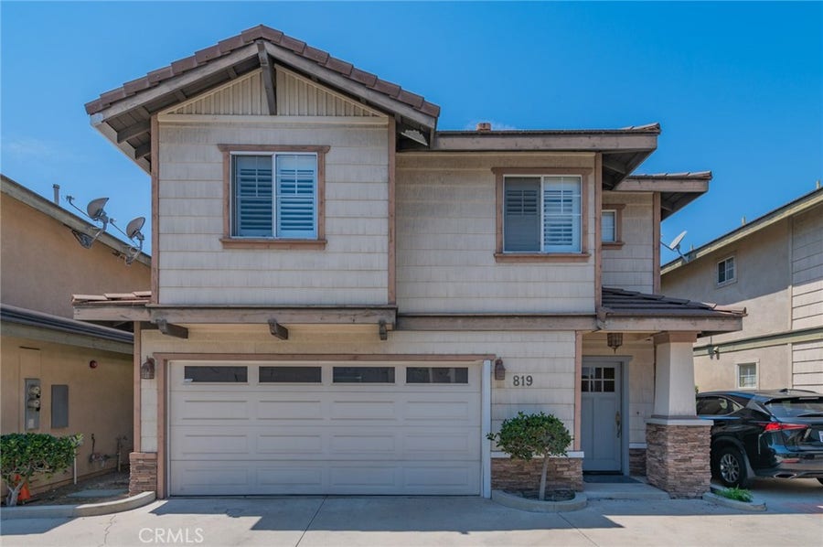 Property photo for 819 W Duarte, Monrovia, CA