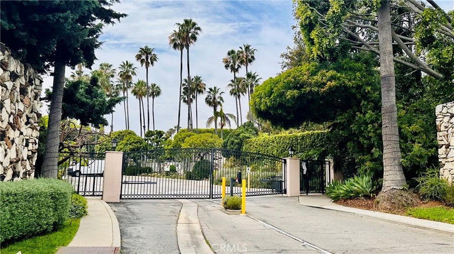 Property photo for 239 S Barrington Avenue, #F8, Los Angeles, CA