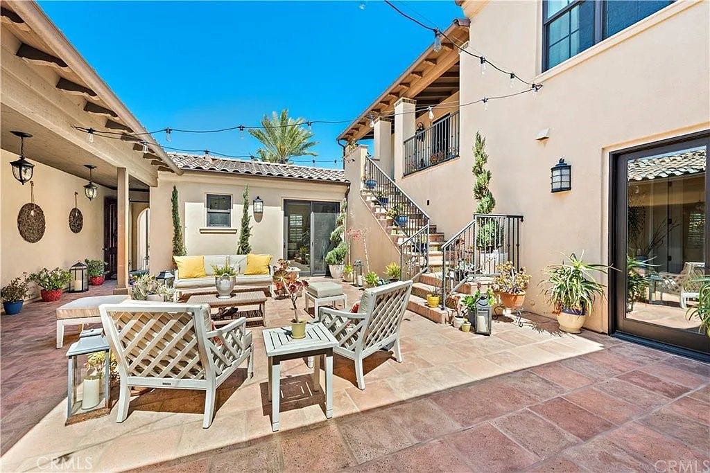 9 Paniolo Road, Ladera Ranch, CA 92694 9 Paniolo Road, Ladera Ranch, CA 92694