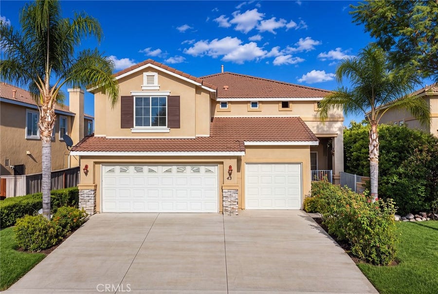 Property photo for 43 Villa Valtelena, Lake Elsinore, CA