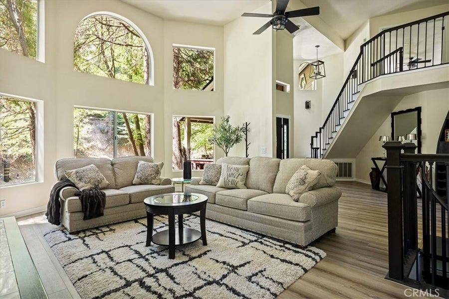Property photo for 28670 Shenandoah Drive, Lake Arrowhead, CA