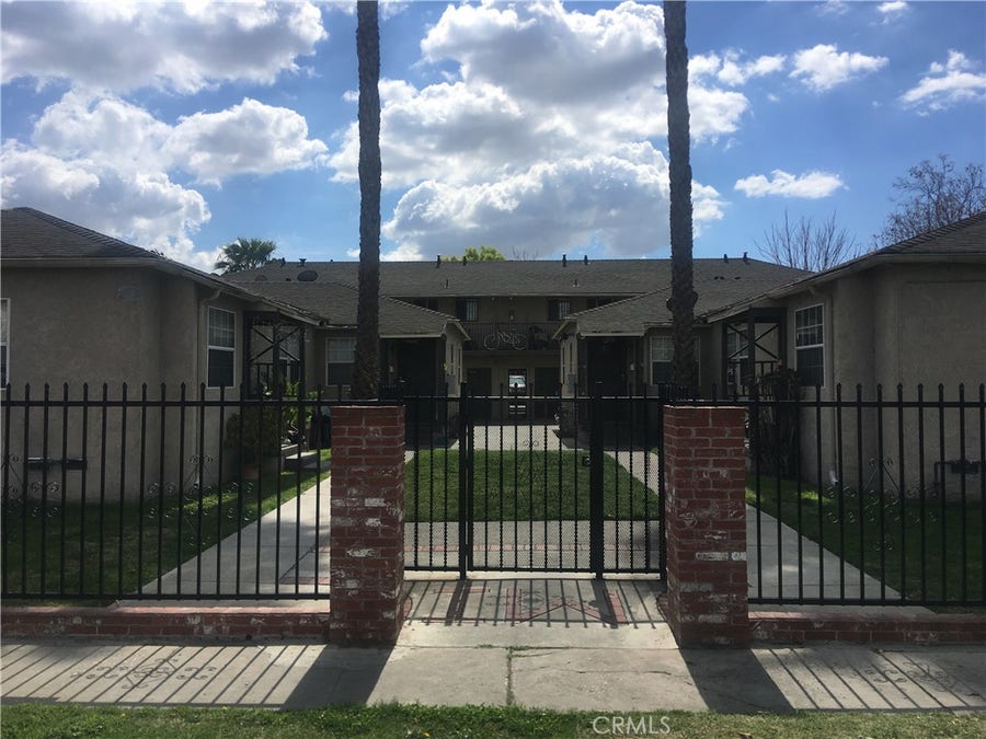 Property photo for 422 W Palm Street, #422 1/2C, Compton, CA