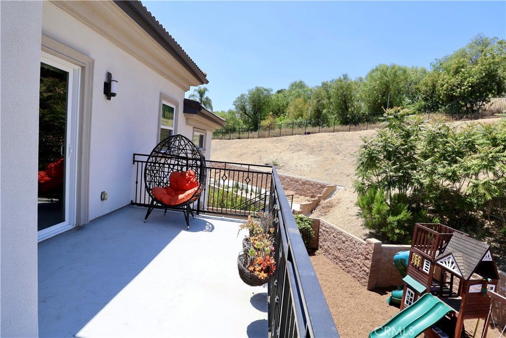1330 Waterbrook, Walnut, CA 91789 1330 Waterbrook, Walnut, CA 91789