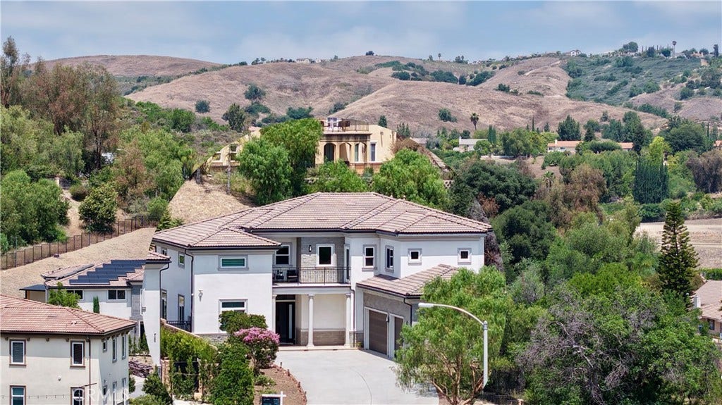 1330 Waterbrook, Walnut, CA 91789 1330 Waterbrook, Walnut, CA 91789
