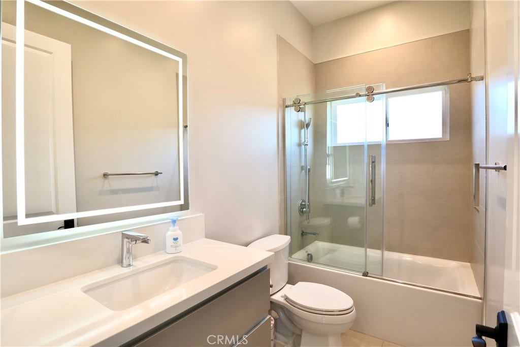 1330 Waterbrook, Walnut, CA 91789 1330 Waterbrook, Walnut, CA 91789