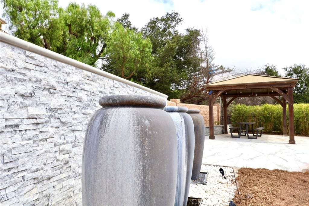 1330 Waterbrook, Walnut, CA 91789 1330 Waterbrook, Walnut, CA 91789