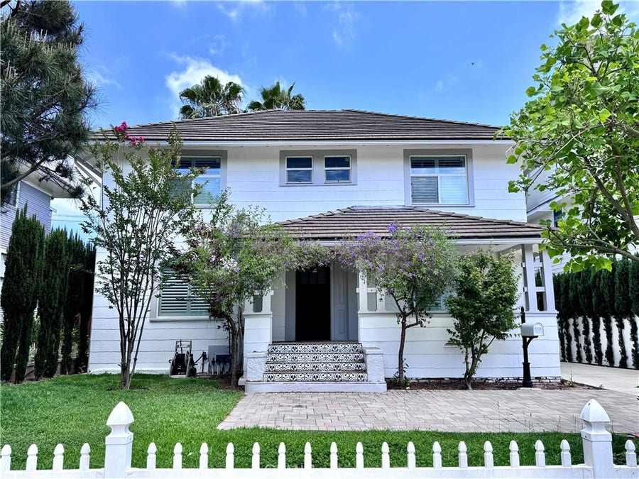 Property photo for 2716 S La Salle, Los Angeles, CA